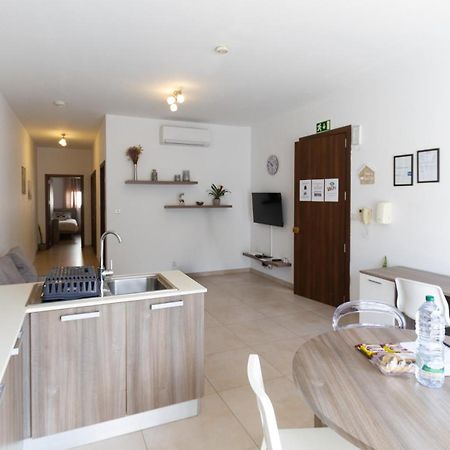 מסידה Modern & Central 2 Bedroom & 2 Bathrooms Apartment מראה חיצוני תמונה