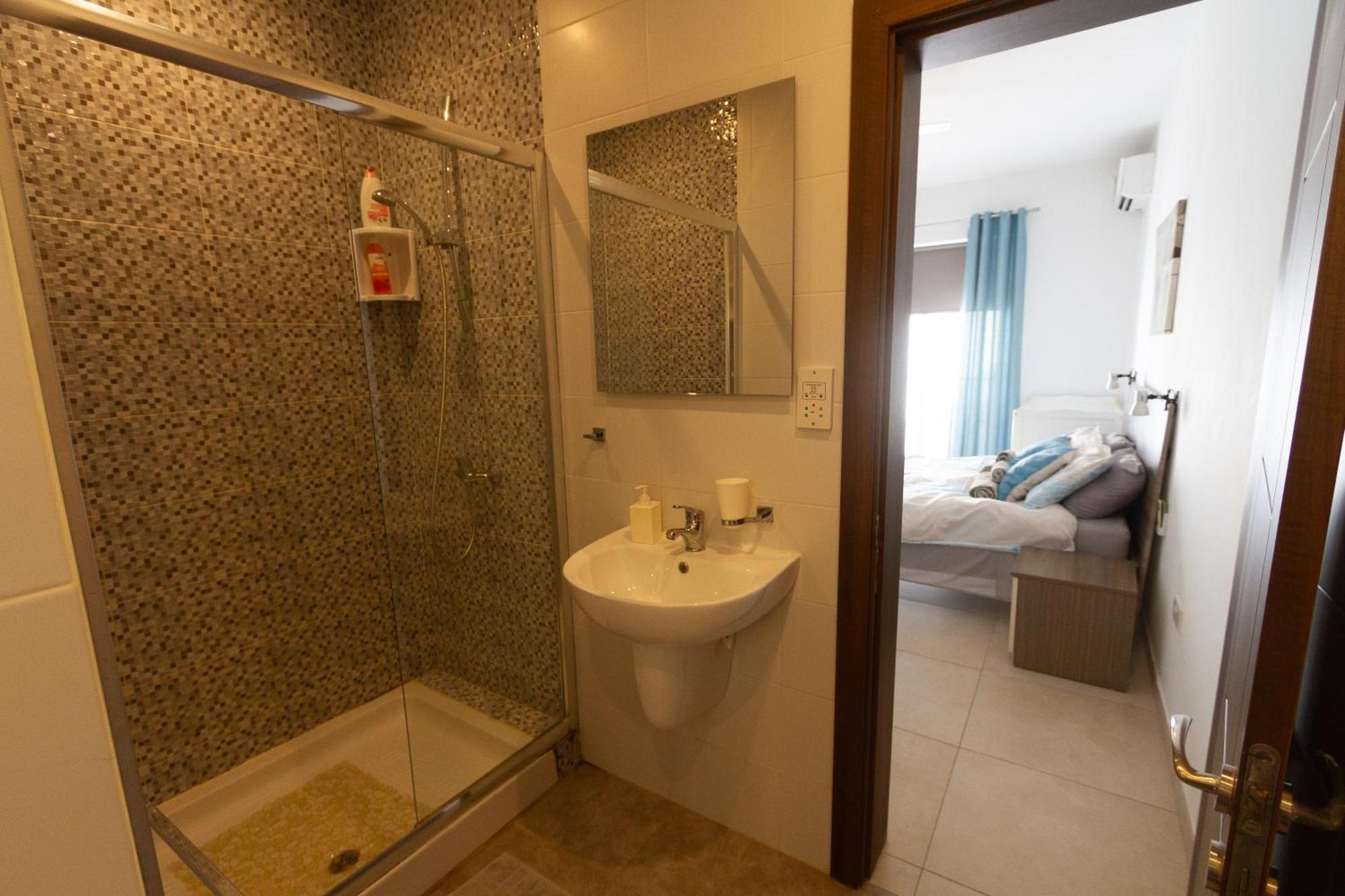מסידה Modern & Central 2 Bedroom & 2 Bathrooms Apartment מראה חיצוני תמונה