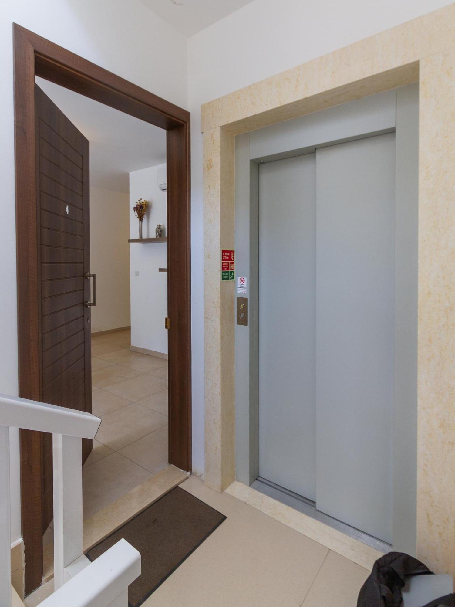 מסידה Modern & Central 2 Bedroom & 2 Bathrooms Apartment מראה חיצוני תמונה