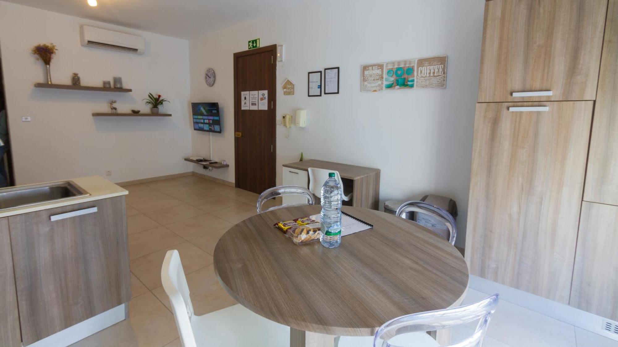 מסידה Modern & Central 2 Bedroom & 2 Bathrooms Apartment מראה חיצוני תמונה